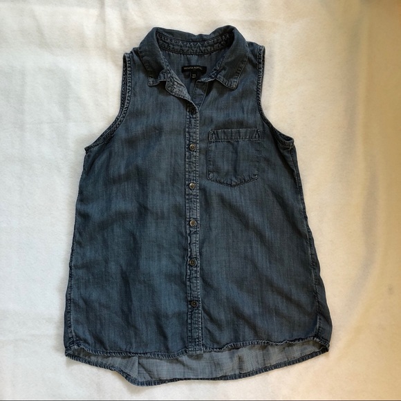 Banana Republic Denim Top Size XS - Picture 2 of 5